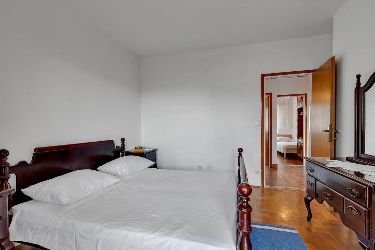 Apartments Tihomir Musac أوميس المظهر الخارجي الصورة