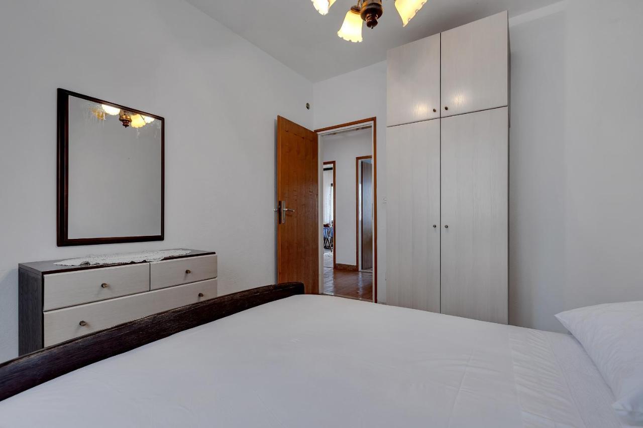 Apartments Tihomir Musac أوميس المظهر الخارجي الصورة