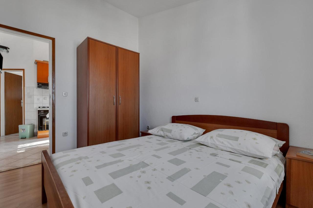 Apartments Tihomir Musac أوميس المظهر الخارجي الصورة