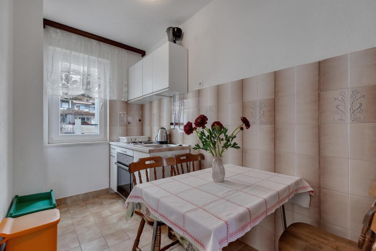 Apartments Tihomir Musac أوميس المظهر الخارجي الصورة