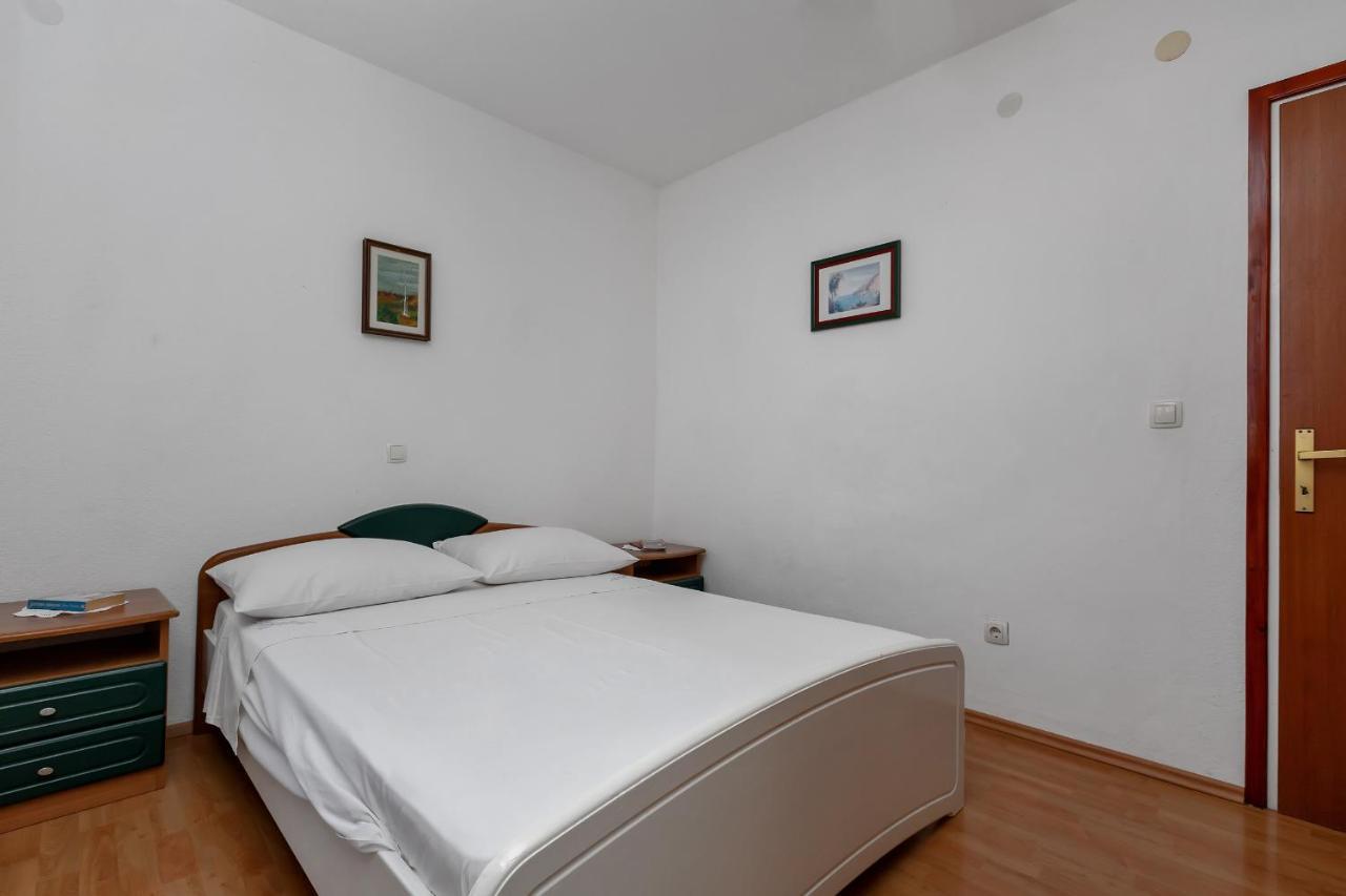 Apartments Tihomir Musac أوميس المظهر الخارجي الصورة