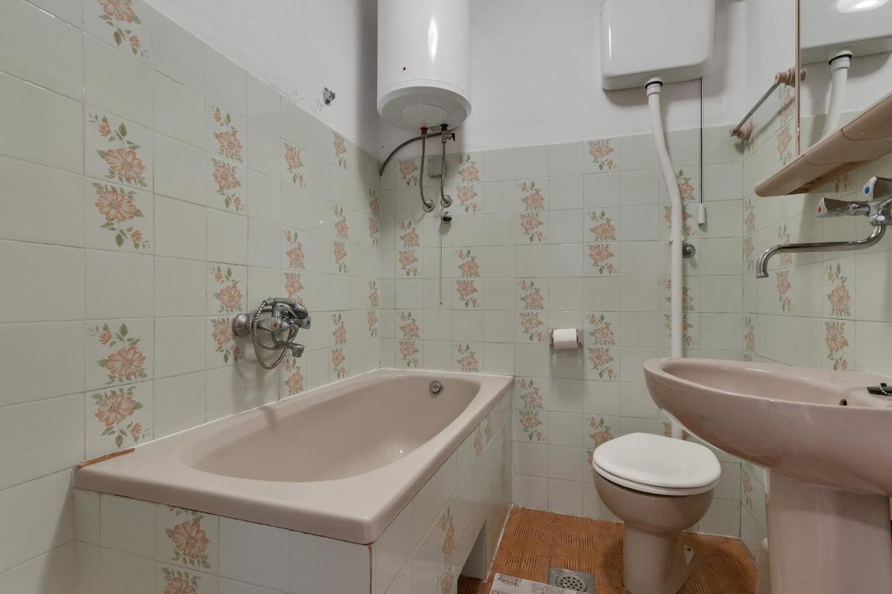 Apartments Tihomir Musac أوميس المظهر الخارجي الصورة